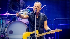 Μπρους Σπρίνγκστιν: Ανέβαλε επερχόμενες συναυλίες του για λόγους υγείας