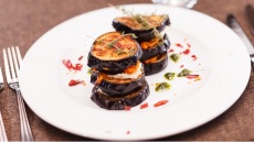 Πιπεριές ή μελιτζάνες: τι προτιμούν οι αναγνώστες του Olivemagazine.gr