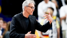  Ο πρώην προπονητής του Άρη, οδήγησε την Γερμανία στον τελικό και δήλωσε: «Θέλουμε το χρυσό στο Μουντομπάσκετ»