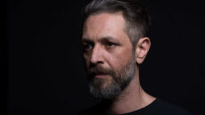 Αιμίλιος Χειλάκης: Πότε θα τον δούμε ως «Καπετάν Μιχάλη» στη μεγάλη οθόνη