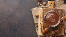 Ο καρπός που ρίχνει τη χοληστερόλη και προστατεύει από φλεγμονές και διαβήτη