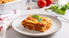 14 συνταγές για λαζάνια που θα απολαύσετε μοσχομυριστά από τον φούρνο