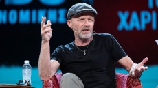 Τζο Νέσμπο: Ουρές έκαναν οι Έλληνες θαυμαστές του για να τον δουν από κοντά