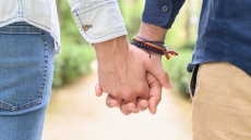 35χρονος πουλούσε έρωτα σε γιατρό και του έφαγε χιλιάδες ευρώ - Τι κατήγγειλε το θύμα