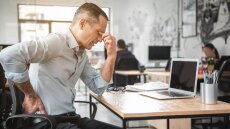 Χρόνιος πόνος: Πού κρύβεται το κλειδί για την αντιμετώπισή του – Δεν πάει το μυαλό σας