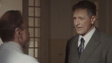 Οι Πανθέοι: Ο Ανδρέας επισκέπτεται τον Μεταξά