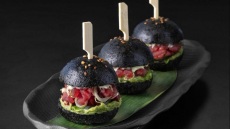 Τι γίνεται εκεί έξω; 3 εστιατόρια στο κέντρο και 2 street food στα Βόρεια