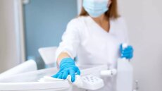 Εμμονή με την καθαριότητα: Πως οδηγεί σε ανθεκτικά μικρόβια και αντίσταση στα αντιβιοτικά