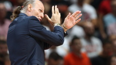 Ερυθρός Αστέρας: Παρελθόν ο Ντούσκο Ιβάνοβιτς - Φαβορί ο Σφαιρόπουλος 