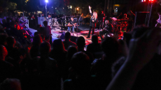 Βόρεια Εύβοια: Η καρδιά του πολιτισμού χτύπησε δυνατά - Νότα αισιοδοξίας η συναυλία της Ελένης Τσαλιγοπούλου - Φωτογραφίες