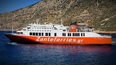 Στον Πειραιά επιστρέφει το πλοίο «Διονύσιος Σολωμός» - Έχασε την αριστερή άγκυρά του