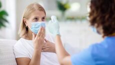 Κορωνοϊός: Το πασίγνωστο φάρμακο που βοηθά – H δημοφιλής βιταμίνη που δεν «πιάνει» σε βαριά λοίμωξη