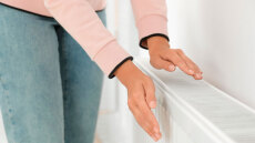 Το 19% του πληθυσμού στην Ελλάδα αδυνατεί να κρατήσει το σπίτι του επαρκώς ζεστό