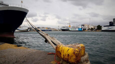 Εκπτώσεις σε ακτοπλοϊκά και αεροπορικά εισιτήρια για τους αναπληρωτές εκπαιδευτικούς