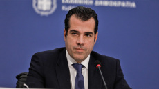 Πλεύρης: Όποιος δεν σέβεται την απόφαση της αναστολής εξέτασης ασύλου για τους επόμενους τρεις μήνες θα υποστεί τις συνέπειες