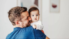 Mini IVF: H «χρυσή» εναλλακτική στην εξωσωματική γονιμοποίηση