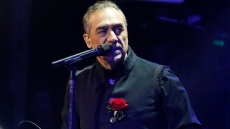 Νότης Σφακιανάκης: Είναι μια χαρά στην υγεία του, λέει ο ανιψιός του
