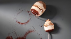 Εύκολο τιραμισού από τον Στέλιο Παρλιάρο