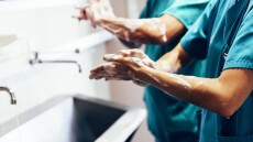 Ενδονοσοκομειακές λοιμώξεις: Μείωση για πρώτη φορά στη χώρα μας