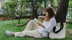 Η τέχνη που λειτουργεί ως απόδραση από το άγχος και τη μοναξιά