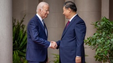 ΗΠΑ - Κίνα: «Εξαιρετικά λανθασμένη» η δήλωση Μπάιντεν για τον «δικτάτορα» Σι, λέει το Πεκίνο, αλλά δεν επιθυμεί να δώσει συνέχεια