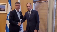 Γεραπετρίτης: Μετά τη Ραμάλα, πήγε στο Ισραήλ - Συναντήθηκε με τον Ισραηλινό υπουργό Εξωτερικών