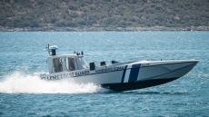 Διακινητές αποβίβασαν στο Πόρτο Ράφτη περίπου 60 μετανάστες – Συνελήφθησαν στην Κέα μετά από καταδίωξη του Λιμενικού