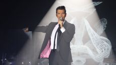 Σάκης Ρουβάς: Η κόρη του γιόρτασε τα γενέθλιά της στο μαγαζί που έκανε πρεμιέρα ο πατέρας της