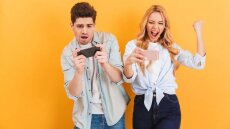 Σχέσεις: Το κόλπο των αντρών για έναν ευτυχισμένο γάμο – Δεν το φαντάζεστε