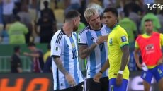 Βραζιλία: Στη «φόρα» ο καβγάς του Μέσι με τον Ροντρίγκο - «Βούλωσε το μικρέ», «είσαι ένα κακό σπυρί»