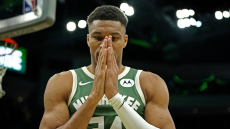 Γιάννης Αντετοκούνμπο: Η ηγετική εμφάνιση κόντρα στους Μπλέιζερς, που οδήγησε τους Μπακς στη μεγαλύτερη φετινή ανατροπή - Δείτε βίντεο