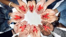 Λοίμωξη HIV: Αύξηση άνω του 30% στην Ευρώπη – Οι πιο επικίνδυνοι τρόποι μετάδοσης στην Ελλάδα