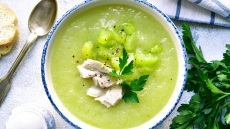 Σέλινο vs σέλερι: Ποιο να προτιμήσετε στις παρασκευές σας και γιατί (+συνταγές)