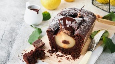 Αχλάδι με σοκολάτα: ο πιο εκρηκτικός συνδυασμός τους σε 9 συνταγές