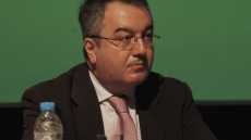 Επίτιμος διδάκτορας του ΑΠΘ ο Ηλίας Μόσιαλος - Να προετοιμαζόμαστε για τις επόμενες κρίσεις