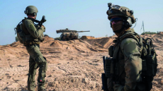 Το Ισραήλ «θα τελειώσει τη δουλειά» με τη Χαμάς αλλά ειρήνη στη Μέση Ανατολή δεν θα υπάρξει, λέει ο καθηγητής Εϊτάν Σαμίρ