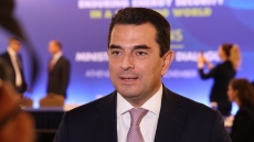 Σκρέκας για βρεφικό γάλα: Θα συγκρουστούμε για να μειωθεί η τιμή του