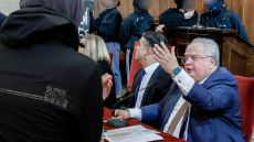 Απρόοπτο σε συζήτηση με Κοτζιά, Ντιμιτρόφ, Μπουσάτι στο Πάντειο - Αναρχικοί εισέβαλαν στην αίθουσα