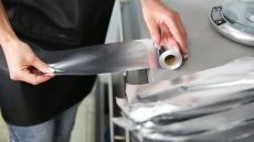 Αλουμινόχαρτο: 5 διαφορετικές χρήσεις του που δεν φαντάζεστε