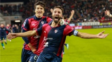 Serie A: Απίθανη ανατροπή της Κάλιαρι στις καθυστερήσεις, 2-1 τη Σασουόλο - Δείτε τα γκολ