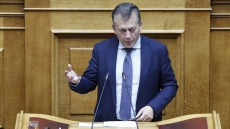 Βουλή: Αντιπαράθεση Βρούτση – αντιπολίτευσης για την οπαδική βία