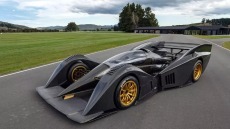 Το supercar που αψηφά τη βαρύτητα