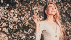 Η μέθοδος του 1′ που διώχνει το στρες – Δοκιμάστε την