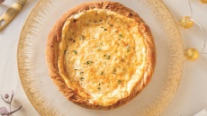 Γιορτινή αλμυρή γαλατόπιτα
