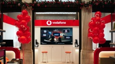 Vodafone-Public: Ανοίγουν παράθυρο στο αγοραστικό μοντέλο του μέλλοντος 