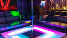 ΑΑΔΕ: Έφοδος σε κέντρο διασκέδασης ενηλίκων - Εντόπισαν φοροδιαφυγή 3 εκατ. ευρώ 