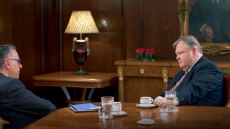 «Ας συζητήσουμε την έξοδο της Ελλάδας από το ευρώ» - Ο Βενιζέλος θυμάται τη γκραν γκινιόλ συνάντηση με τον Σόιμπλε (βίντεο)