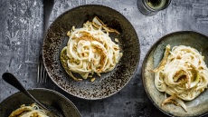 Φτιάχνουμε πανεύκολη και νόστιμη vegan καρμπονάρα