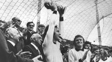 Πέθανε ο θρυλικός Φραντς Μπεκενμπάουερ σε ηλικία 78 ετών