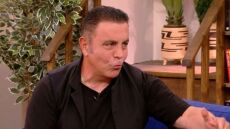 Χάρης Ακριτίδης: Μπορεί να φαίνεται ότι τη γυναίκα μου την καταπιέζω, αλλά δεν είναι έτσι